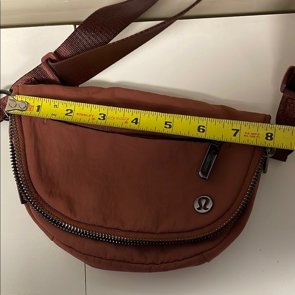 Lululemon All Night Festival Bag *Micro 2L - Picture 9 of 11